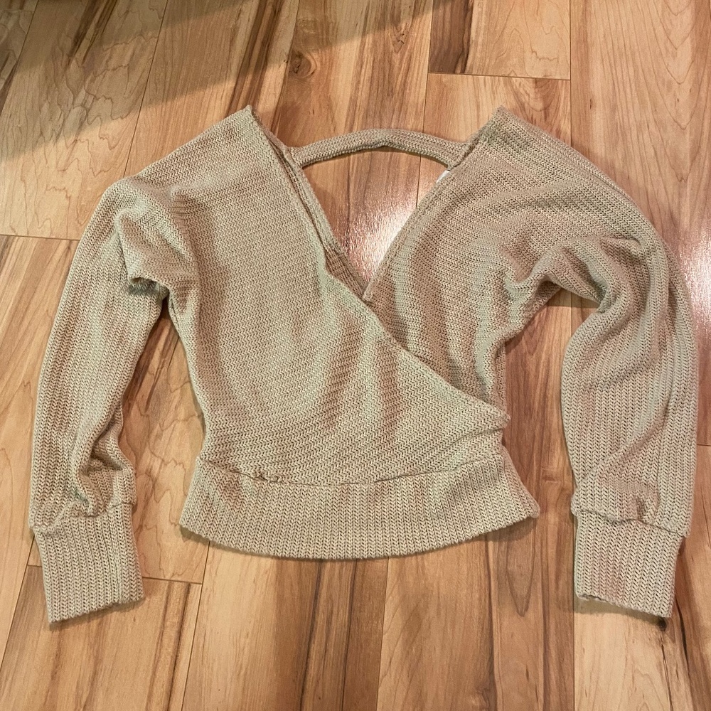 Windsor sweater top—S-slightly flawed